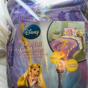Disney Tangled Comforter
